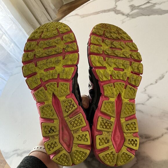 New Balance 750 V1 Size 6 Made USA Women's Black Pink Athletic Running Shoes - Picture 4 of 10